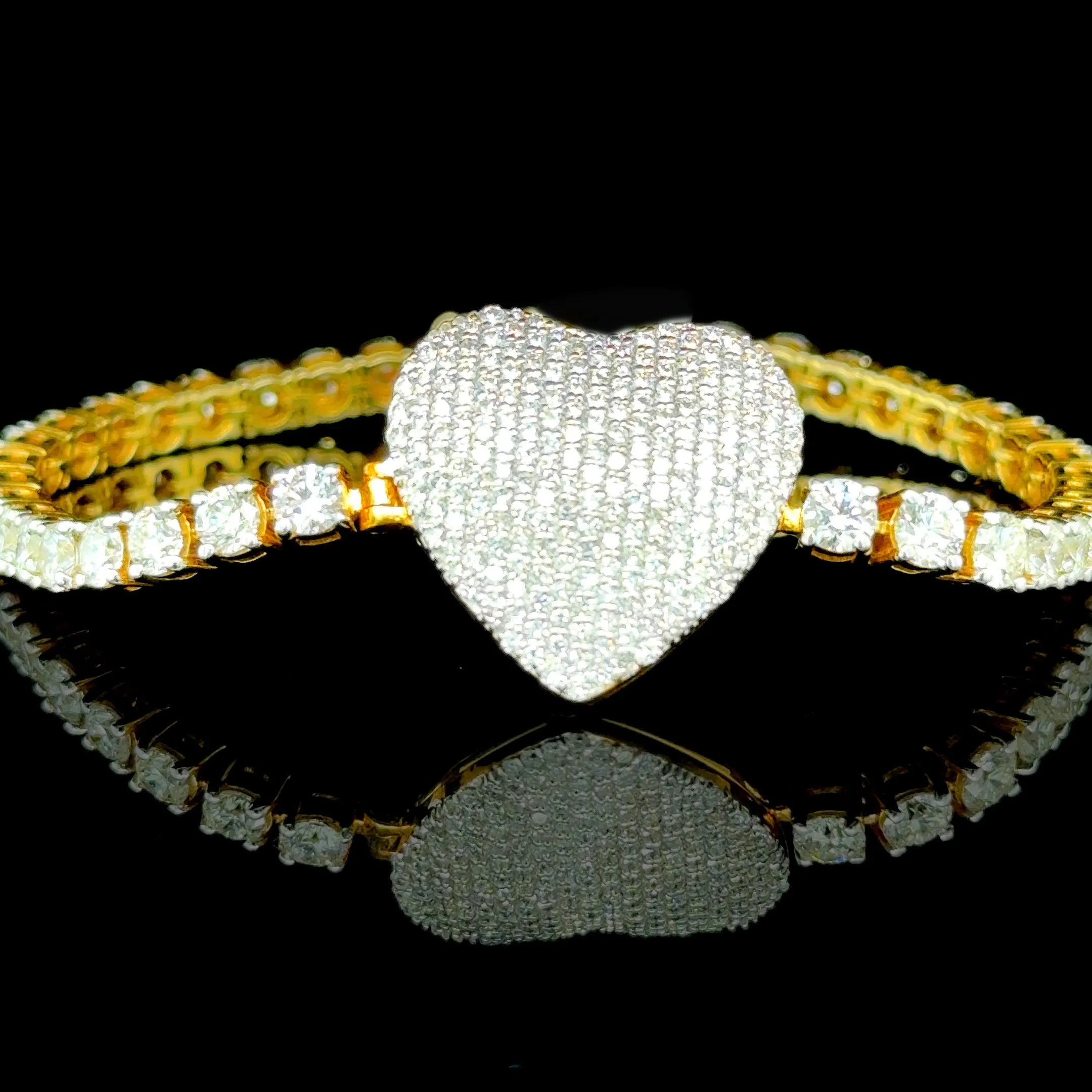 10K Yellow Gold Diamond Heart Tennis Bracelet (10.25ct)