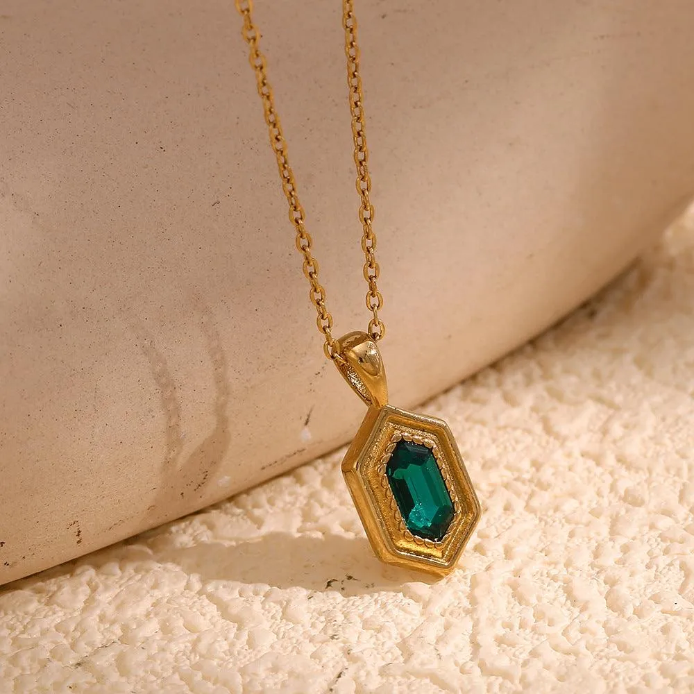 18K Gold Emerald Pendant Necklace – Hexagonal Gemstone Jewellery for Women