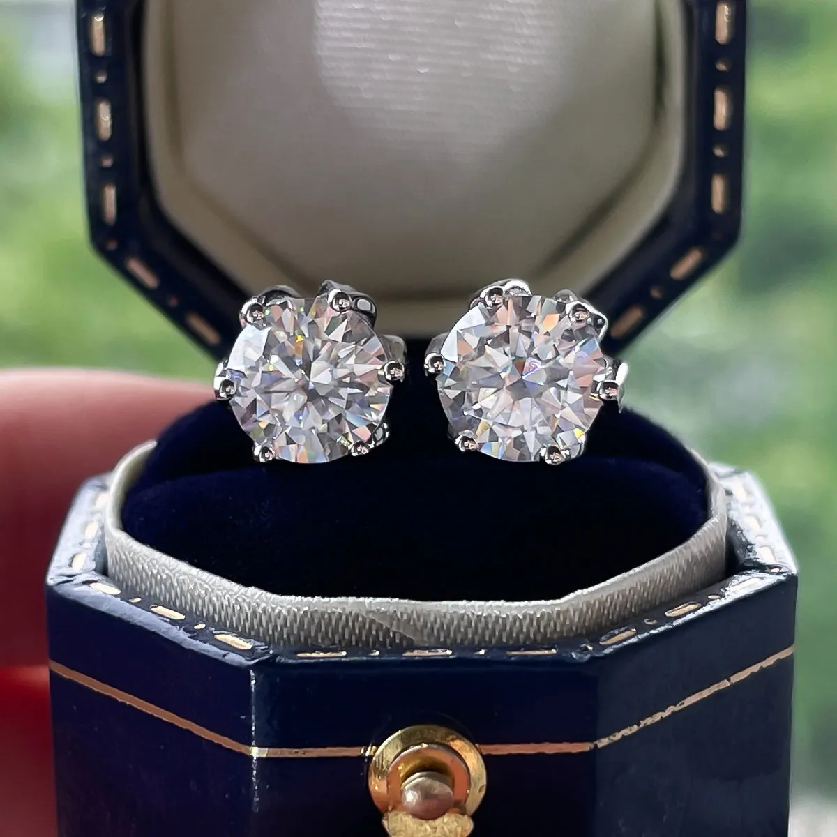 2.0CTTW D Color Moissanite Earrings Lotus Stud 925 Sterling Silver Flower Earrings