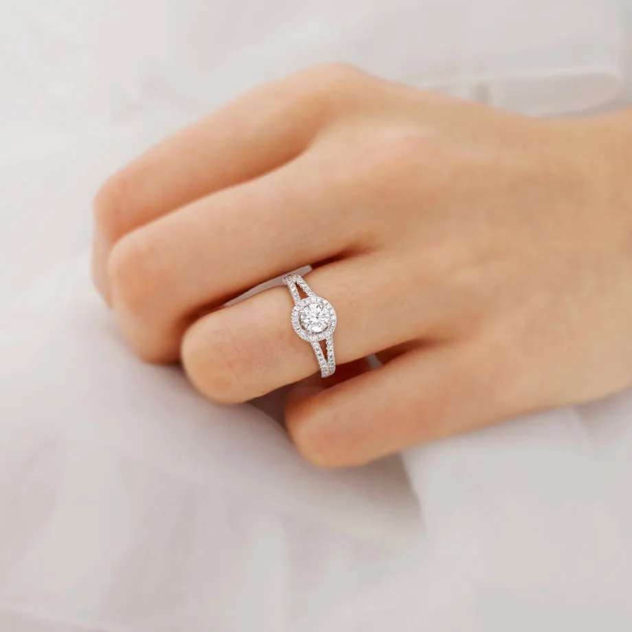 AMELIA - Ready to Ship 1.50ct Round Moissanite & Diamond 950 Platinum Halo
