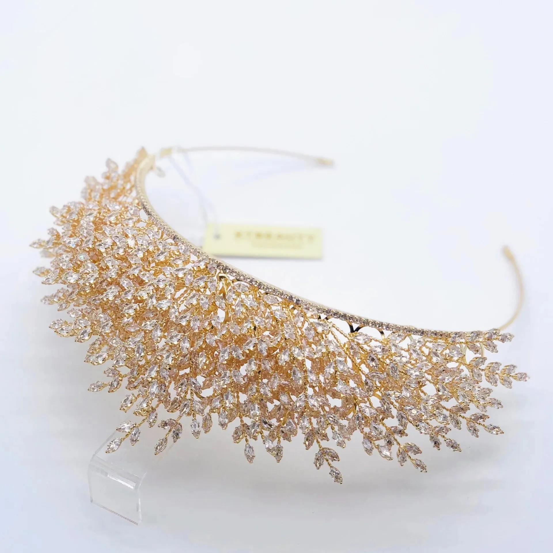 Elegant 3D Bridal Crown for Ballroom Bliss