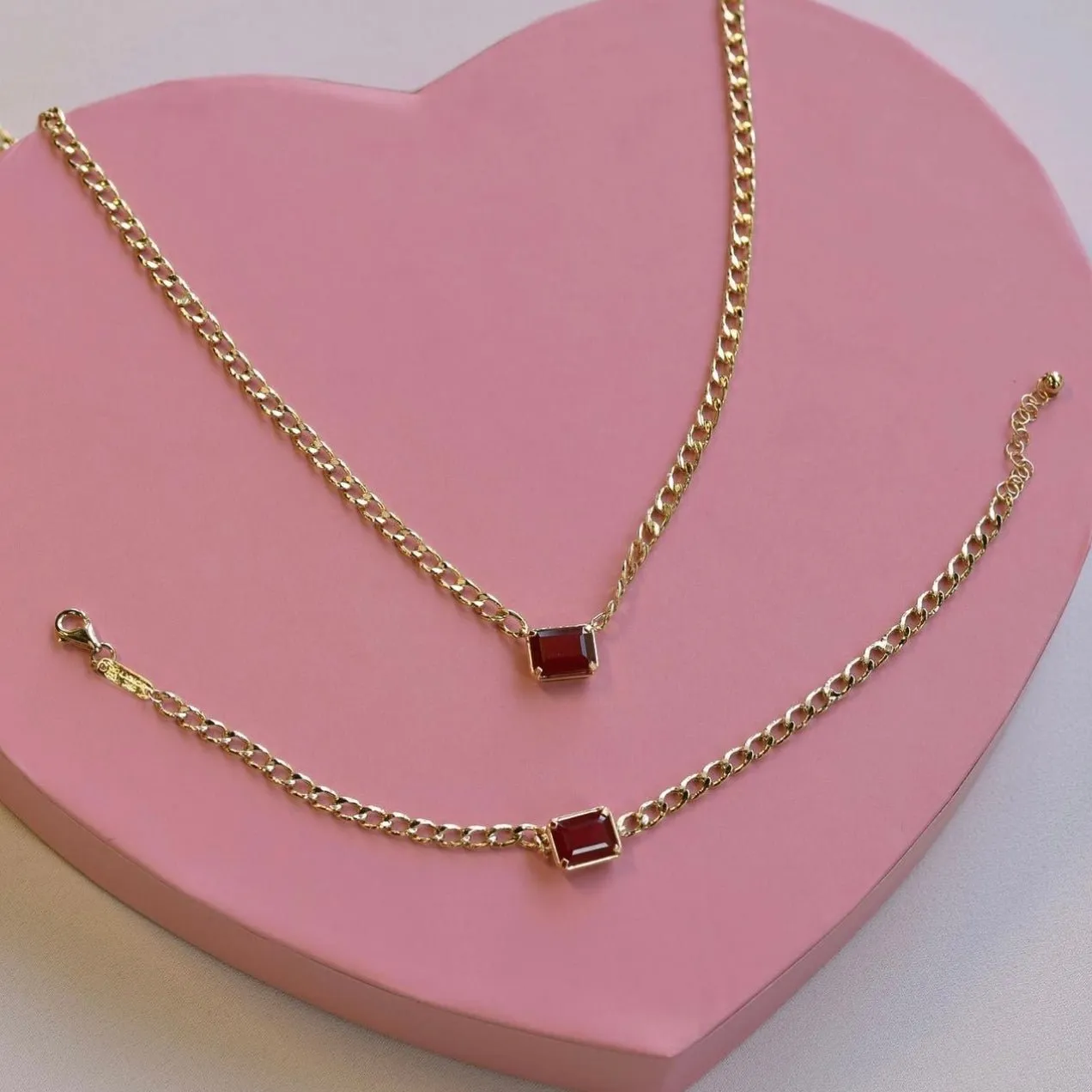 Emily Set in Garnet