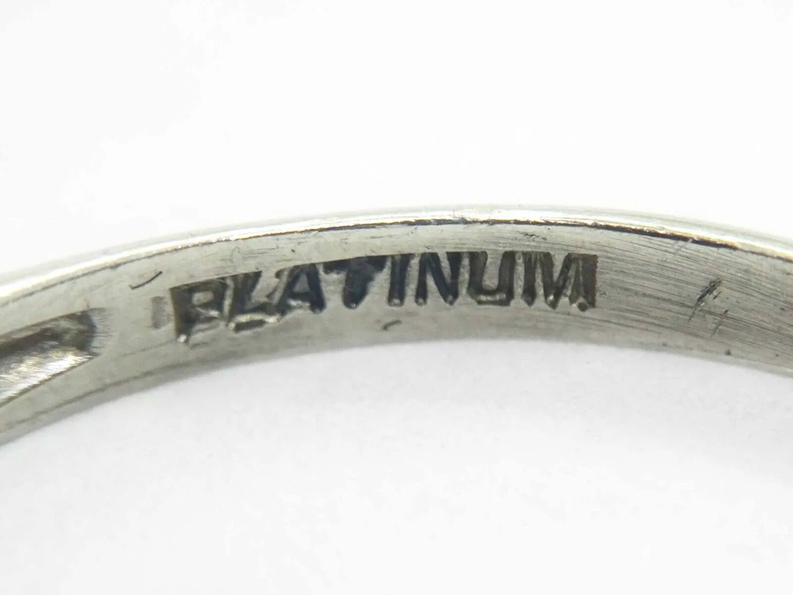 Estate 0.25ct tw Channel Natural Diamond Platinum Band Ring Size 5.5