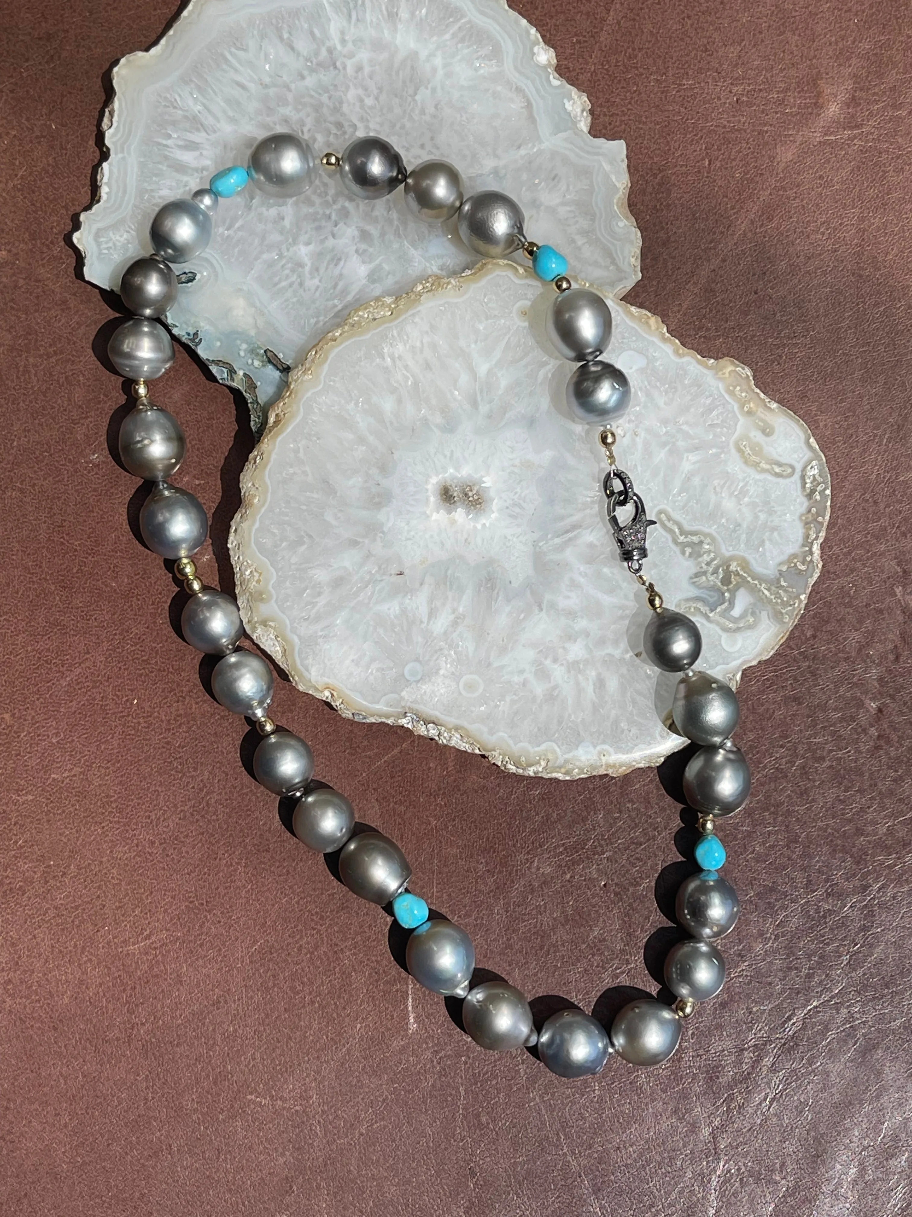 Fe Collection Tahitian Necklace