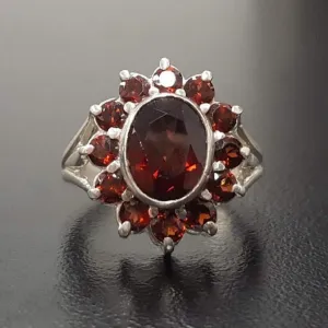 Garnet Flower Ring - Red Cocktail Ring - Vintage Statement Ring