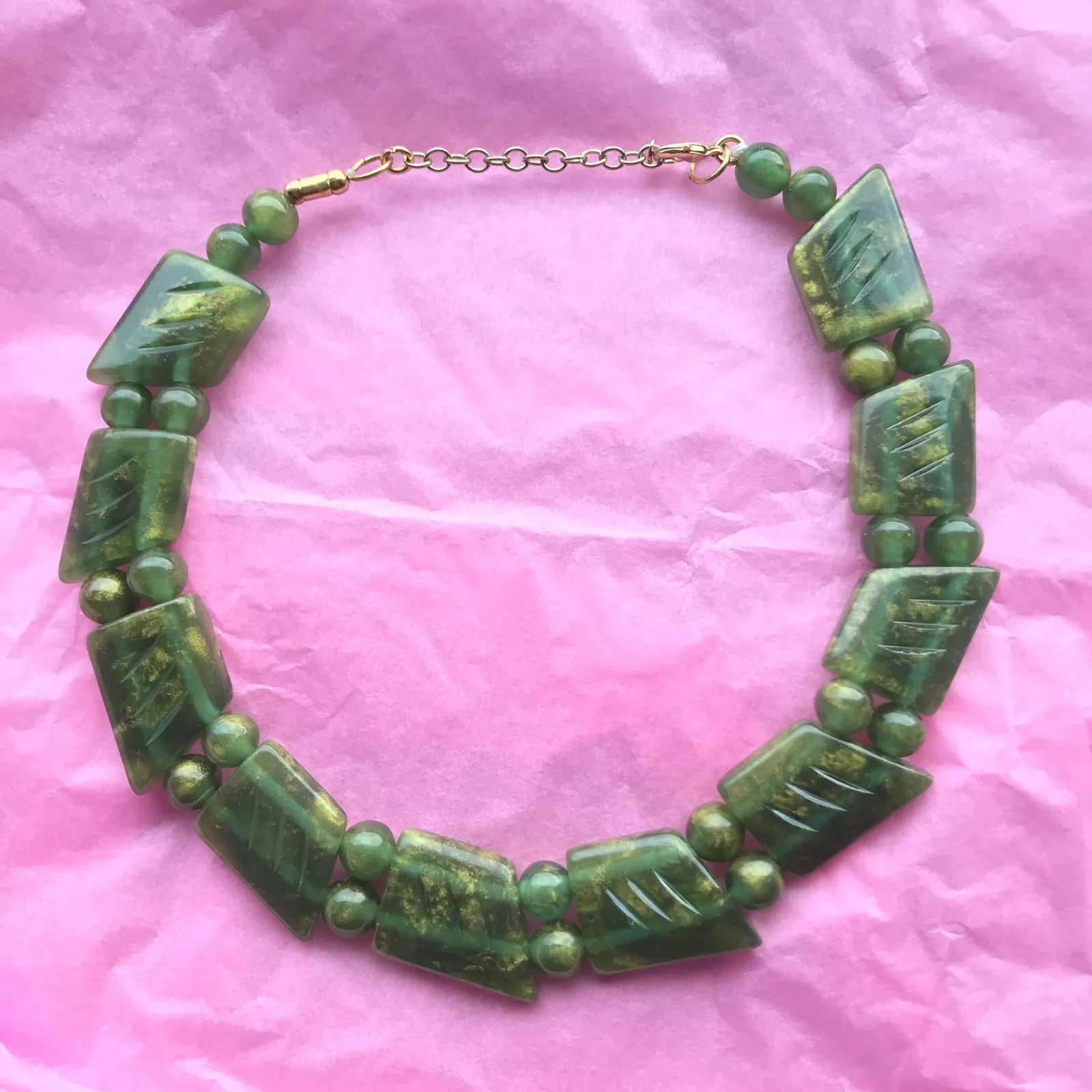 REDUCED Golden Olive Fakelite Necklace