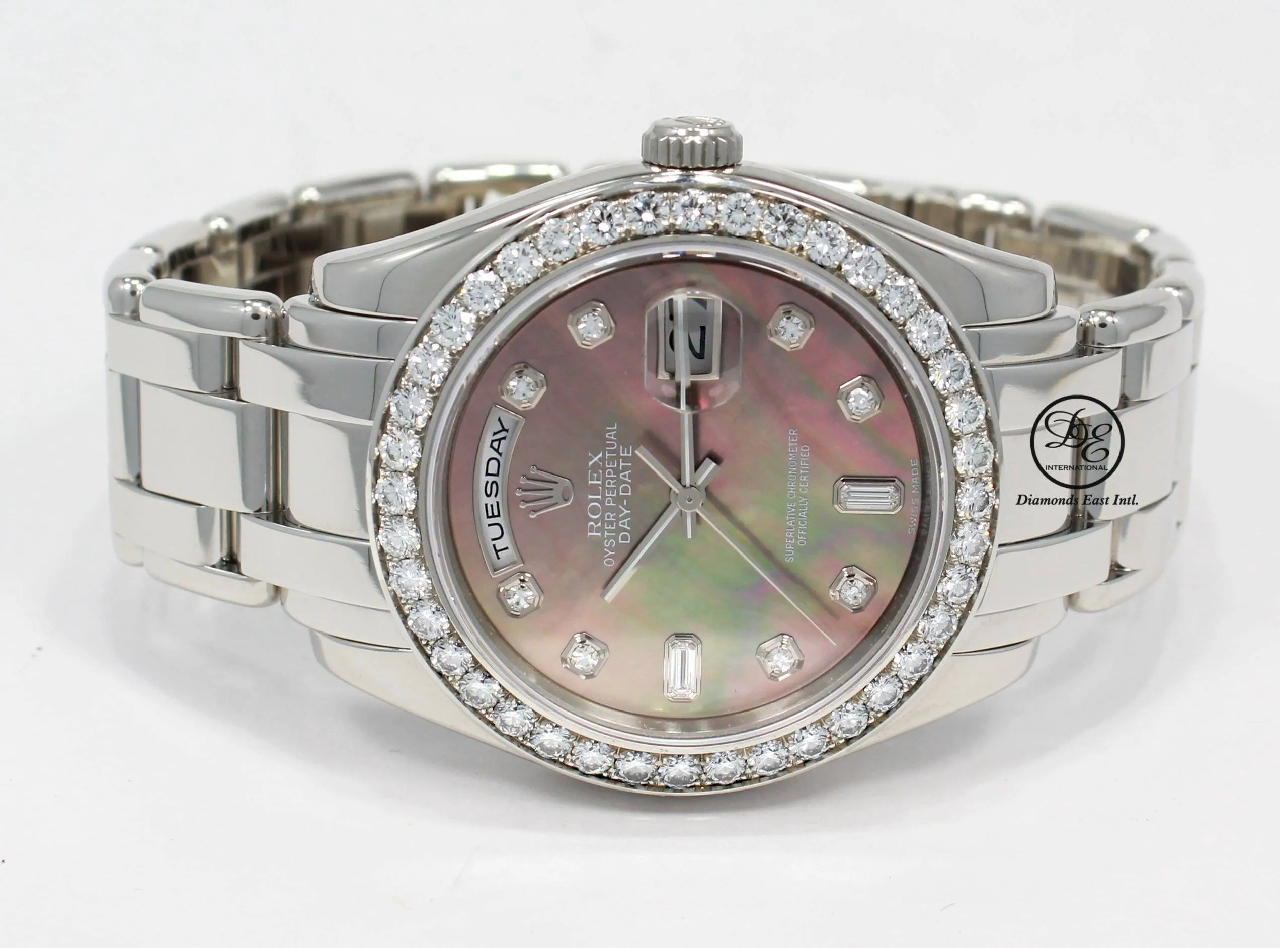 ROLEX Masterpiece 18946 Day-Date 39mm Platinum Factory MOP Diamonds Dial Bezel
