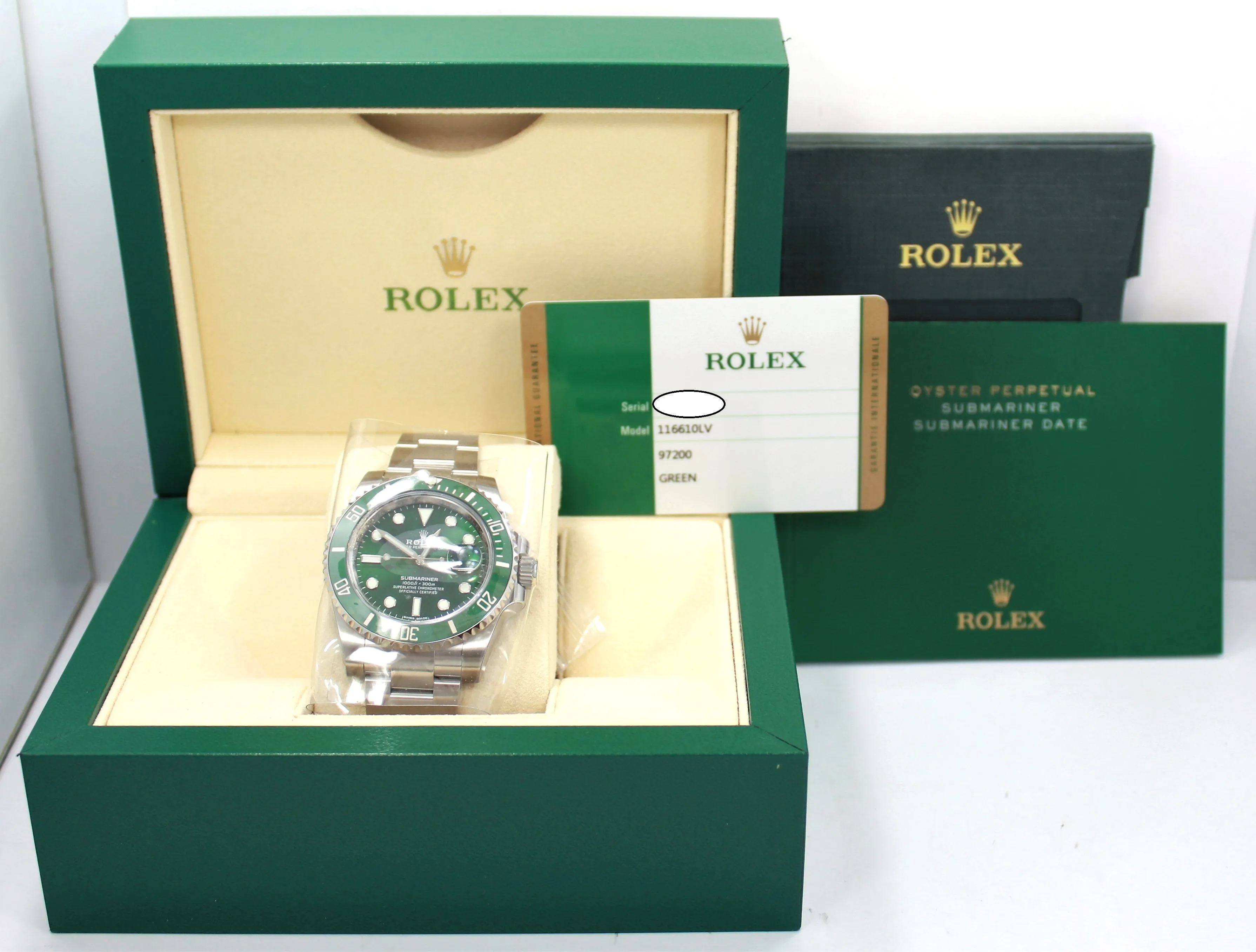 Rolex Oyster Perpetual Submariner 116610LV HULK UNWORN