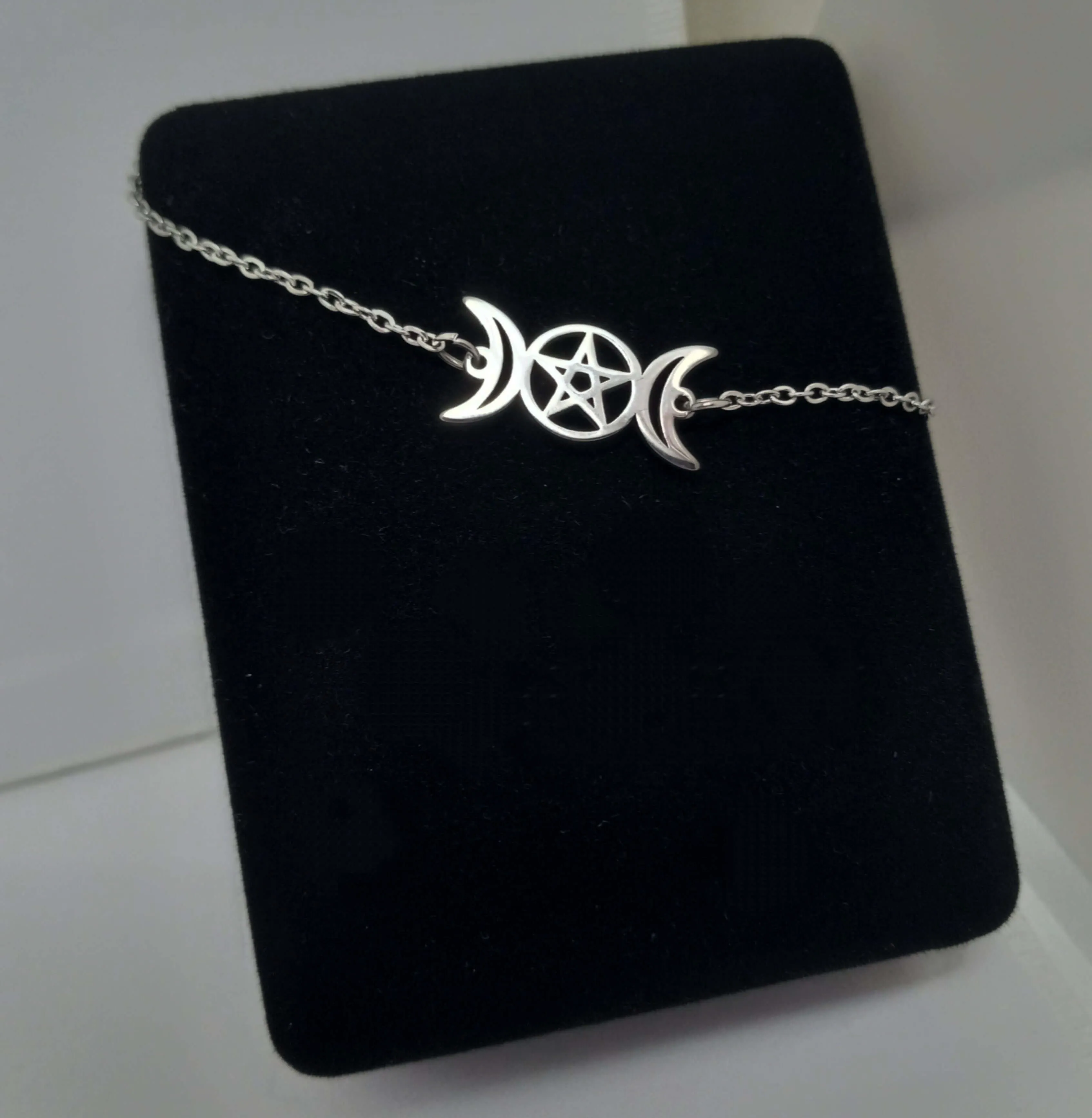 Triple Moon Pentagram Chain Bracelet Celtic Knot Pentacle Bracelet