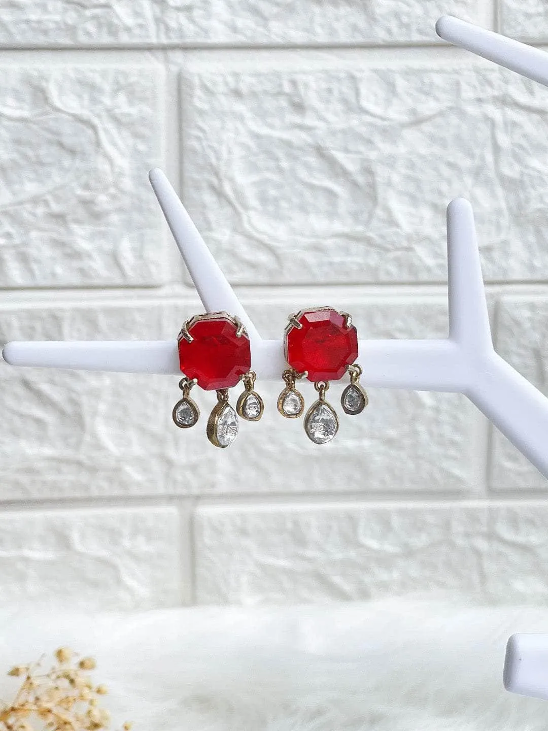 Twinkle Kundan Stud Earrings Red